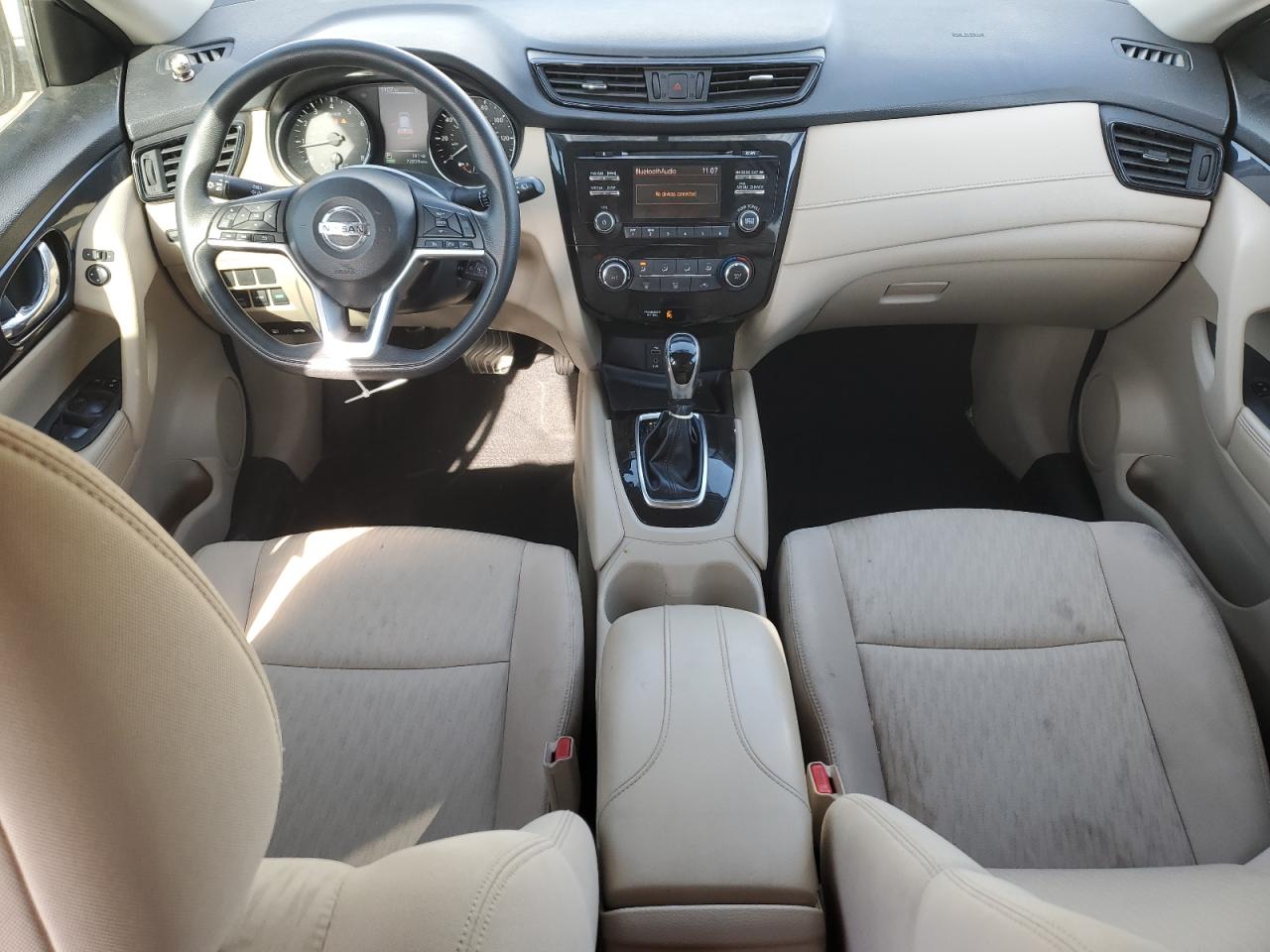 2017 Nissan Rogue S VIN: KNMAT2MV6HP559620 Lot: 86085105