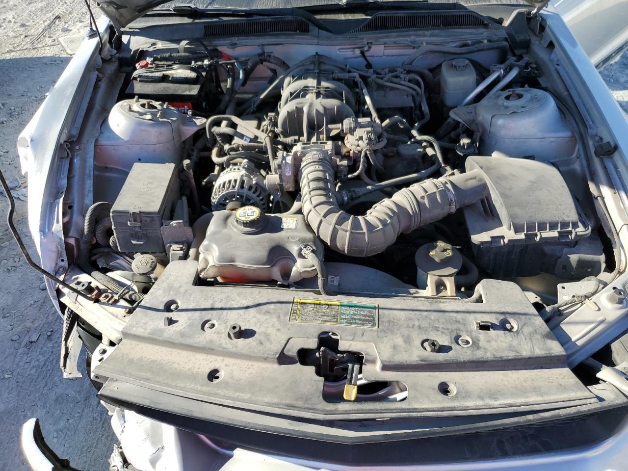 2005 Ford Mustang VIN: 1ZVFT84N255259778 Lot: 86085855