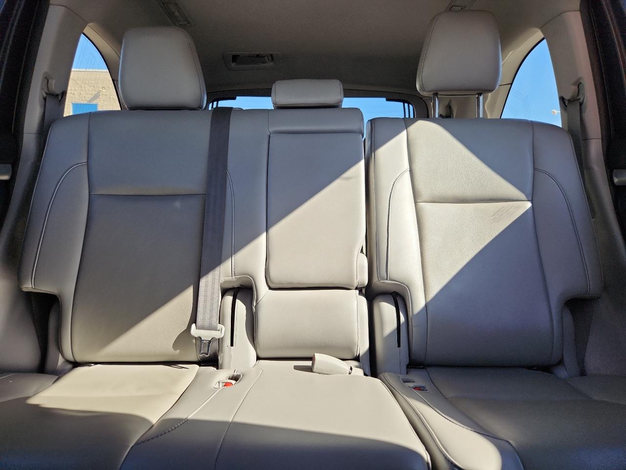 2019 Toyota Highlander Se VIN: 5TDJZRFH2KS565510 Lot: 85749275