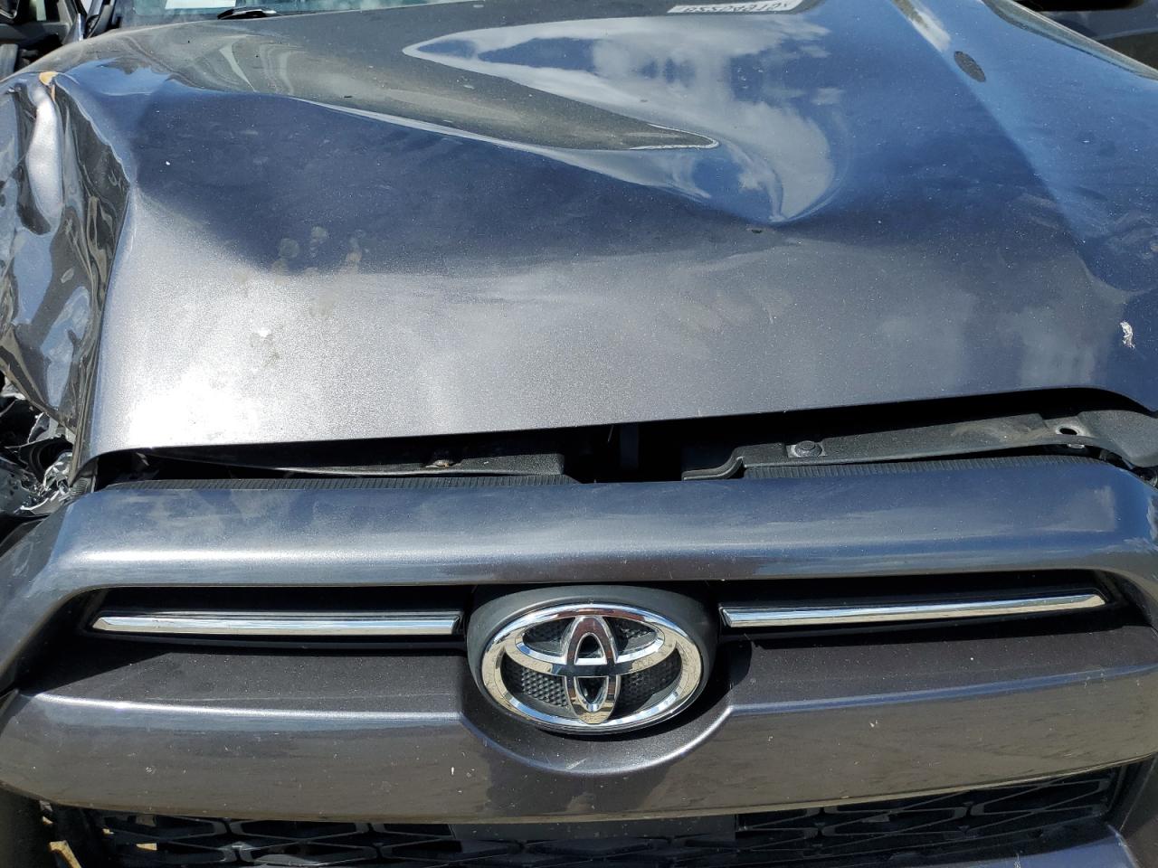 2021 Toyota 4Runner Sr5/Sr5 Premium VIN: JTEMU5JR0M5886552 Lot: 82254915