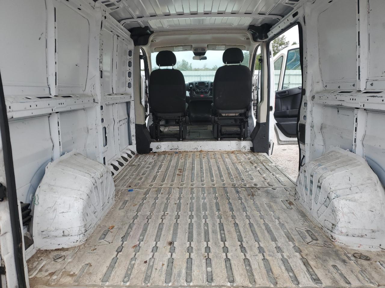 2017 Ram Promaster 1500 Delivery Van VIN: 3C6TRVAG4HE523334 Lot: 87481865