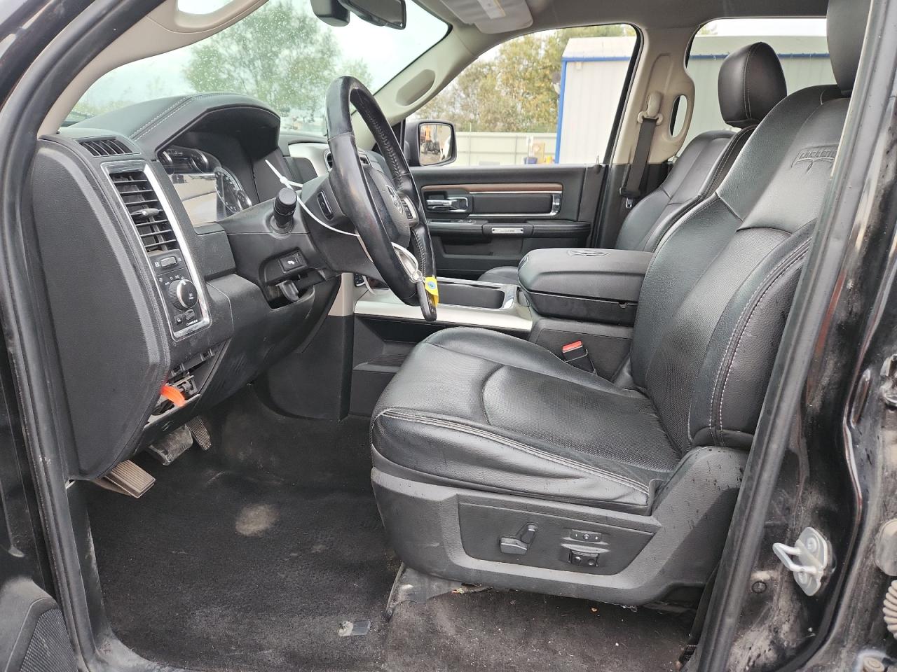 2017 Ram 1500 Laramie VIN: 1C6RR7NT5HS865997 Lot: 86066595