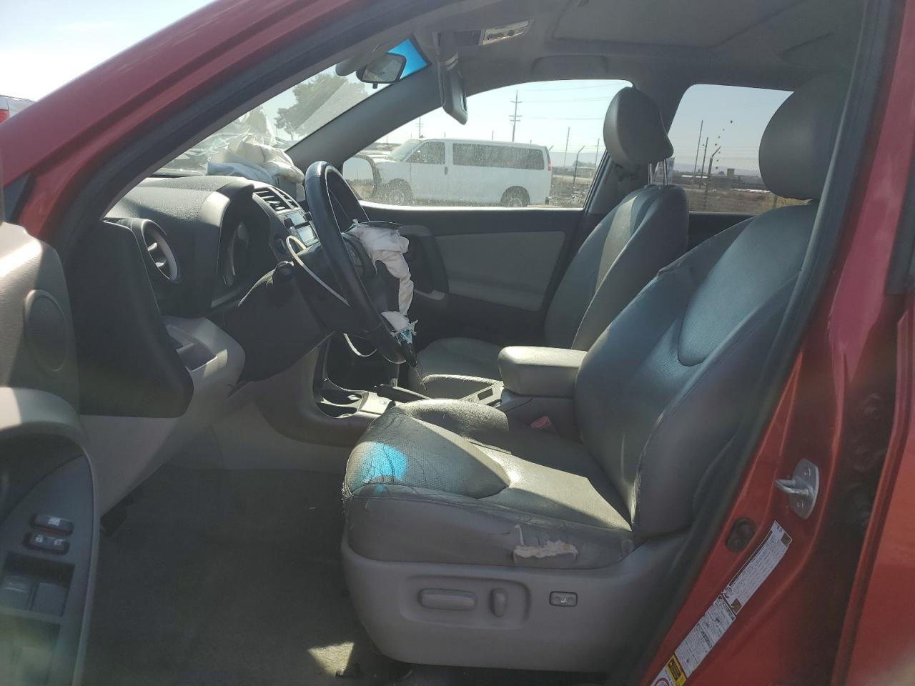 2008 Toyota Rav4 Limited VIN: JTMBK31V485043432 Lot: 82388675