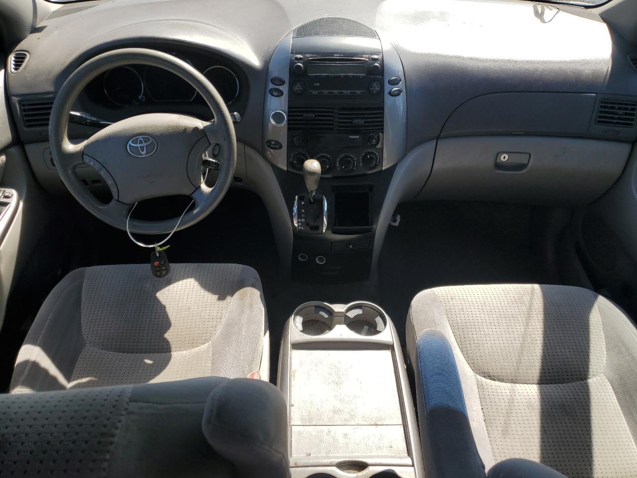 2009 Toyota Sienna Ce VIN: 5TDZK23C59S240562 Lot: 84761835