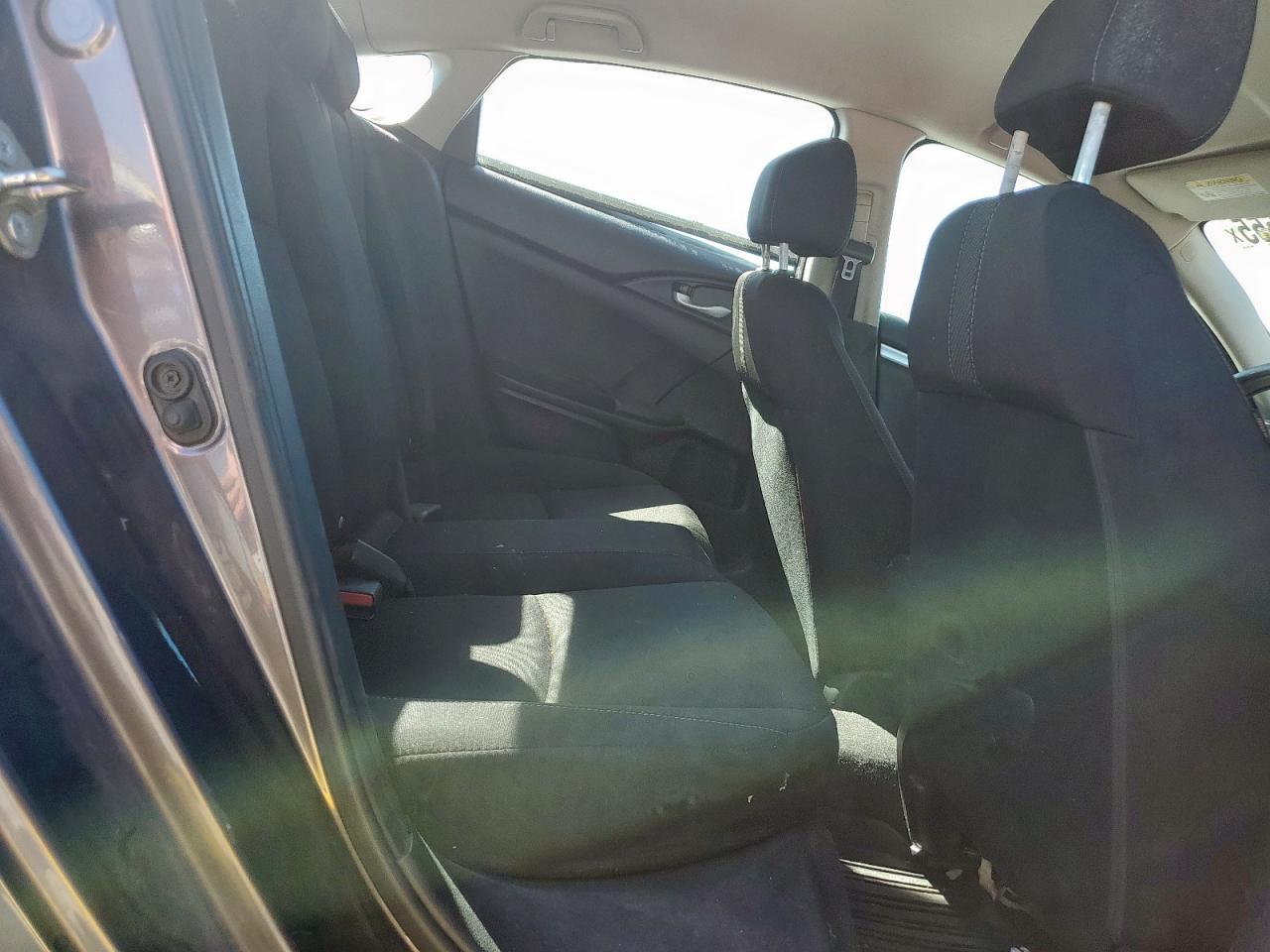 2017 Honda Civic Lx VIN: 19XFC2F53HE215794 Lot: 82406555