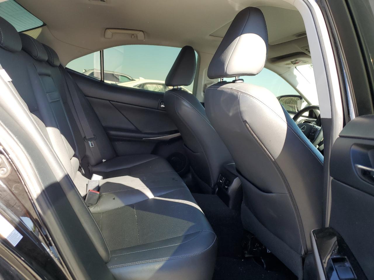 2015 Lexus Is 250 VIN: JTHBF1D29F5064220 Lot: 85009125