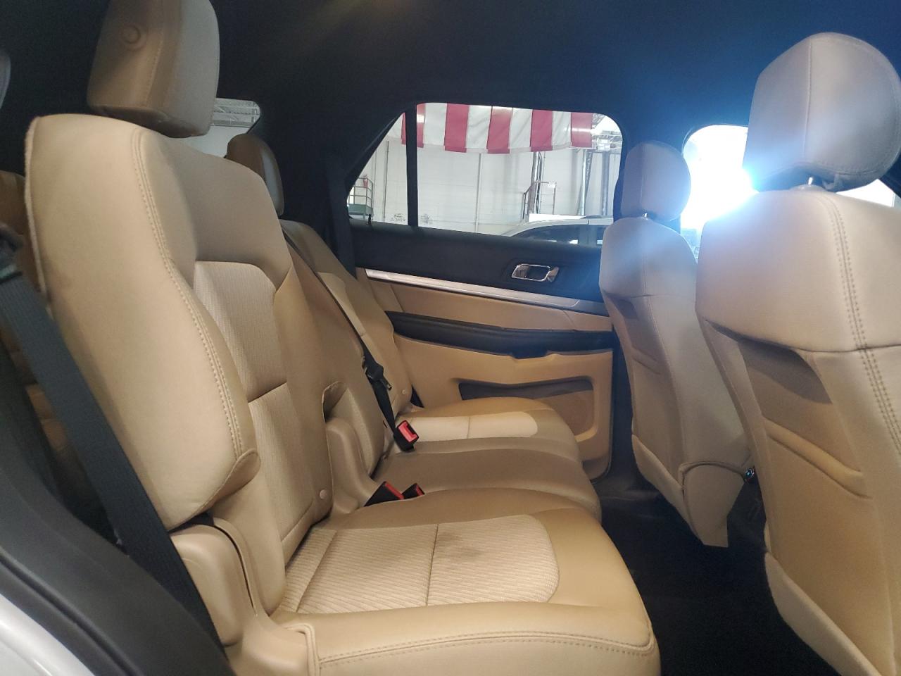 2017 Ford Explorer VIN: 1FM5K8BH6HGA33813 Lot: 85733425