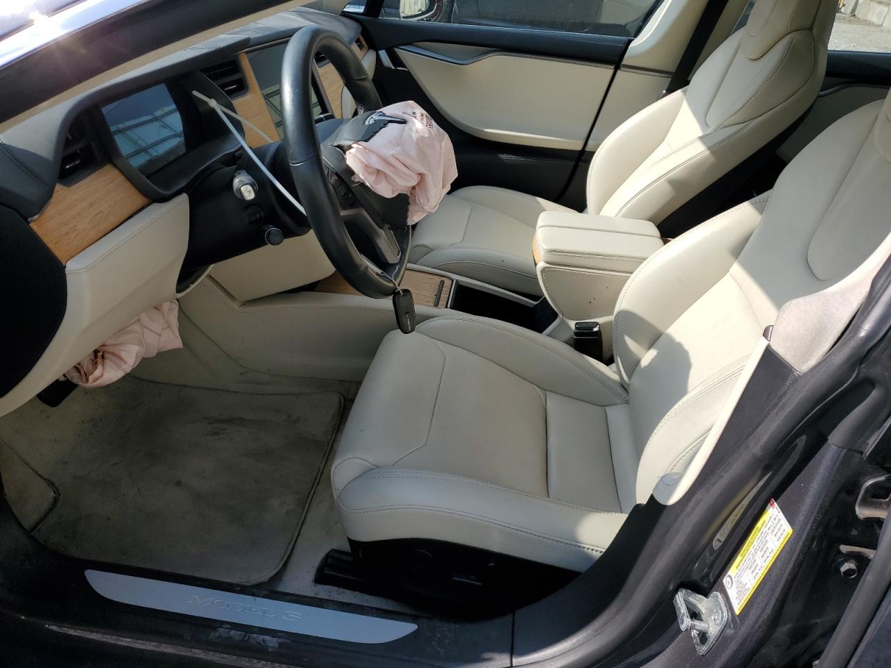 2019 Tesla Model S VIN: 5YJSA1E29KF305166 Lot: 90986025