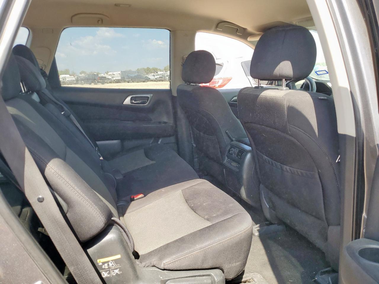 2017 Nissan Pathfinder S VIN: 5N1DR2MN2HC913213 Lot: 85118535