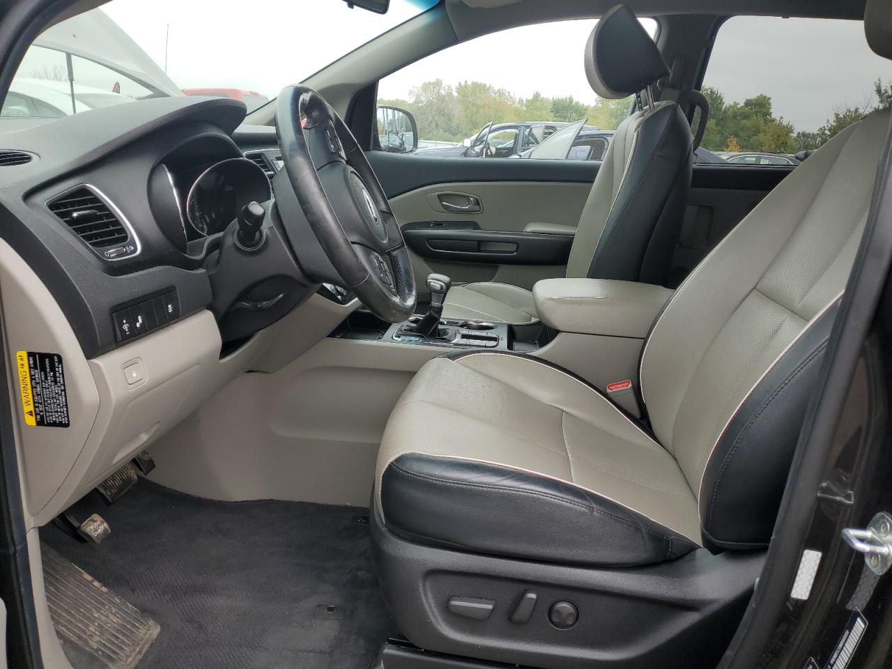 2021 Kia Sedona Lx VIN: KNDMB5C13M6668956 Lot: 82546005