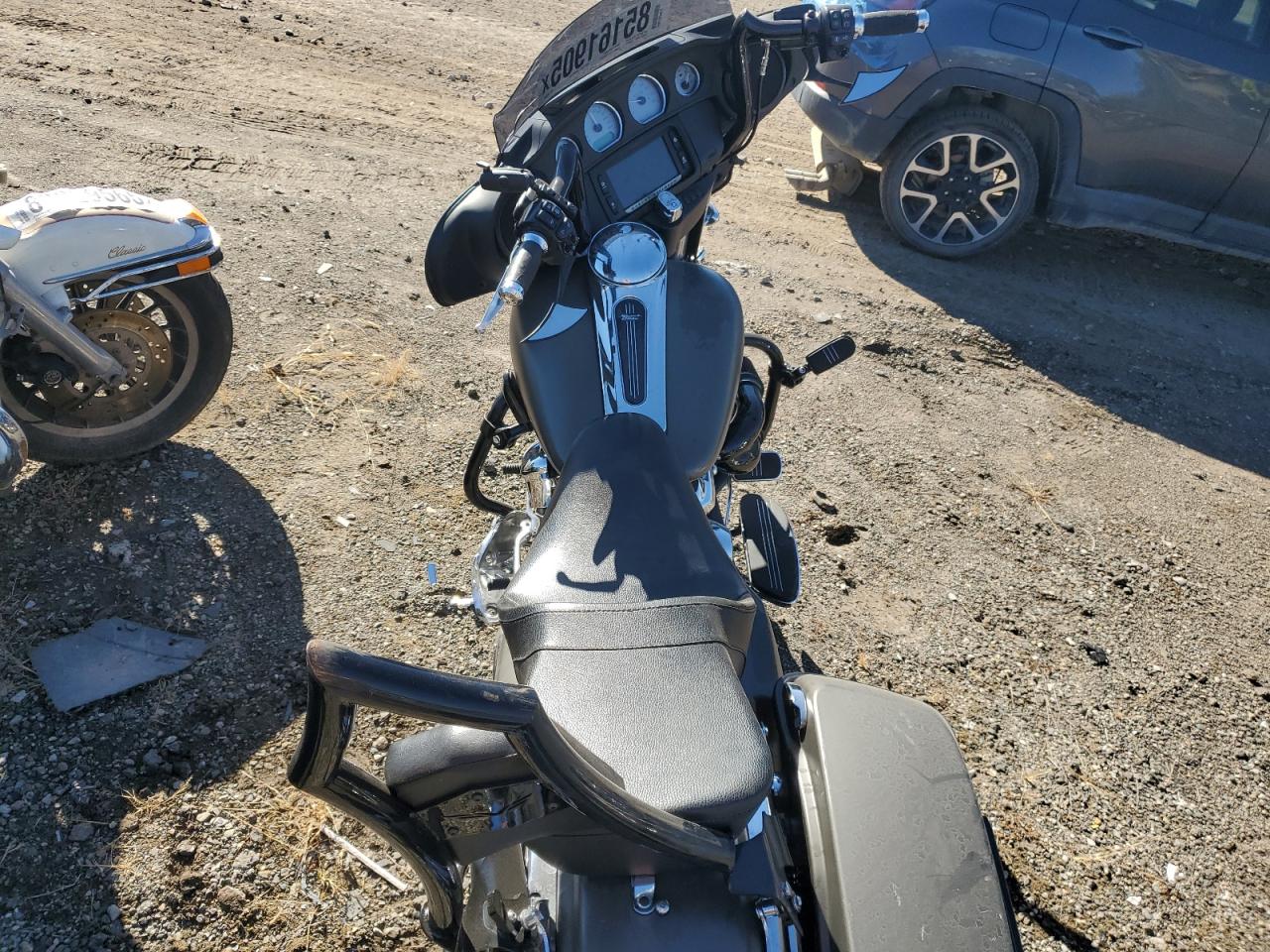 2018 Harley-Davidson Flhx Street Glide VIN: 1HD1KBC12JB685640 Lot: 85161905