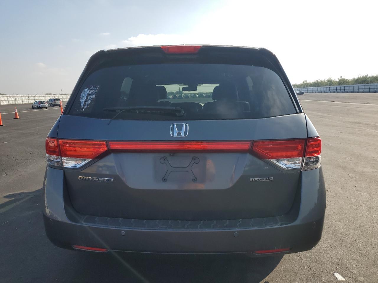 2015 Honda Odyssey Touring VIN: 5FNRL5H98FB072802 Lot: 87123835