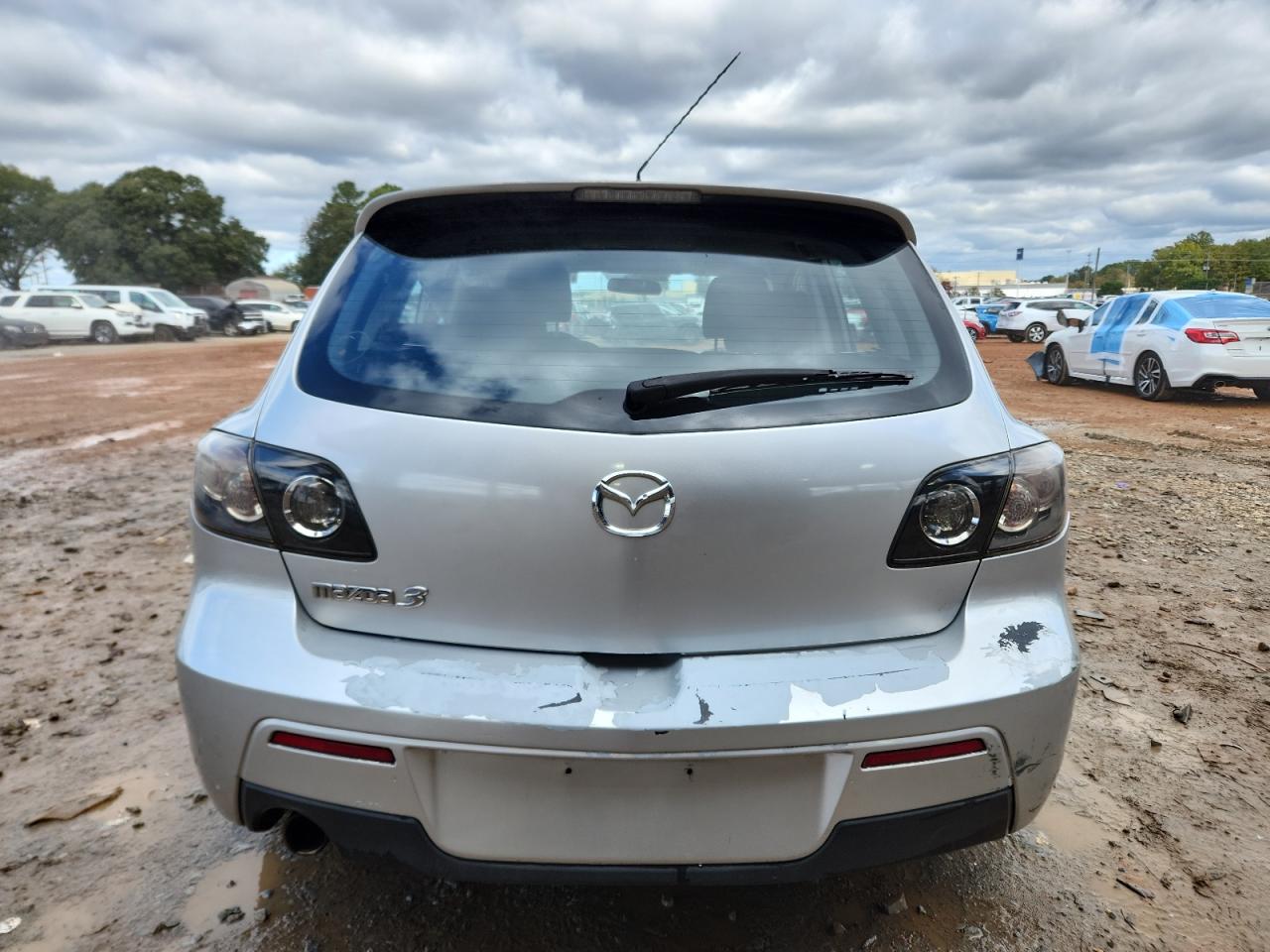 2007 Mazda 3 Hatchback VIN: JM1BK343471679333 Lot: 90802725