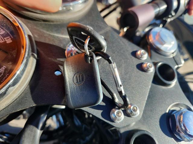 2011 TRIUMPH BONNEVILLE T100