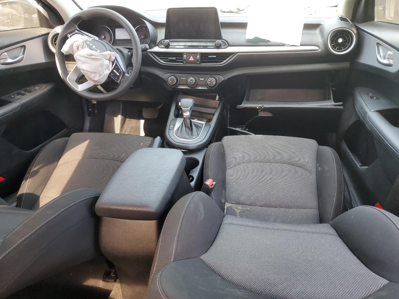 2024 Kia Forte Lx VIN: 3KPF24AD8RE828508 Lot: 87437065