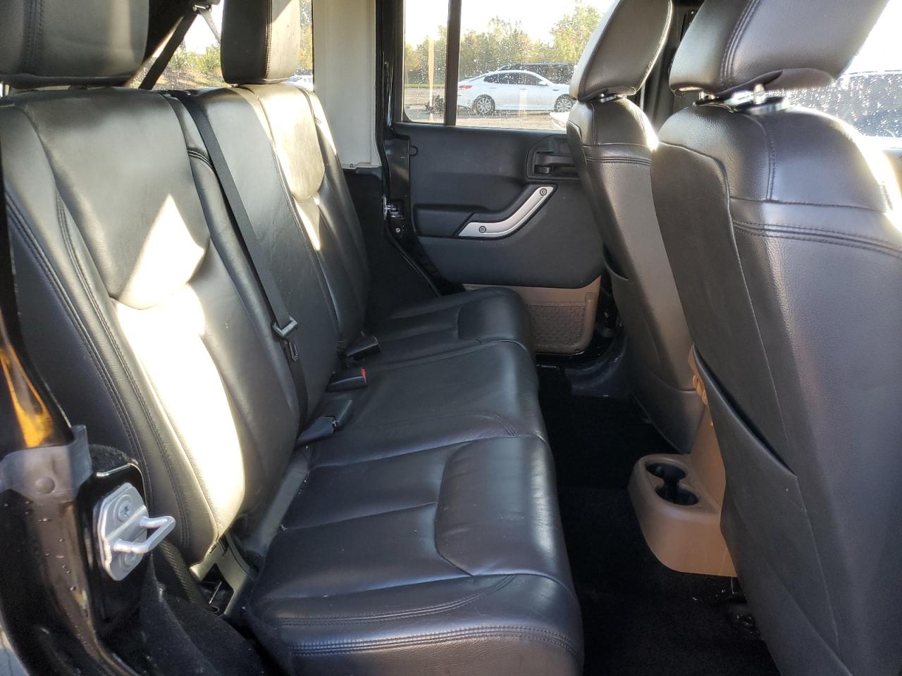 2015 Jeep Wrangler Unlimited Rubicon VIN: 1C4BJWFG4FL567509 Lot: 85122345