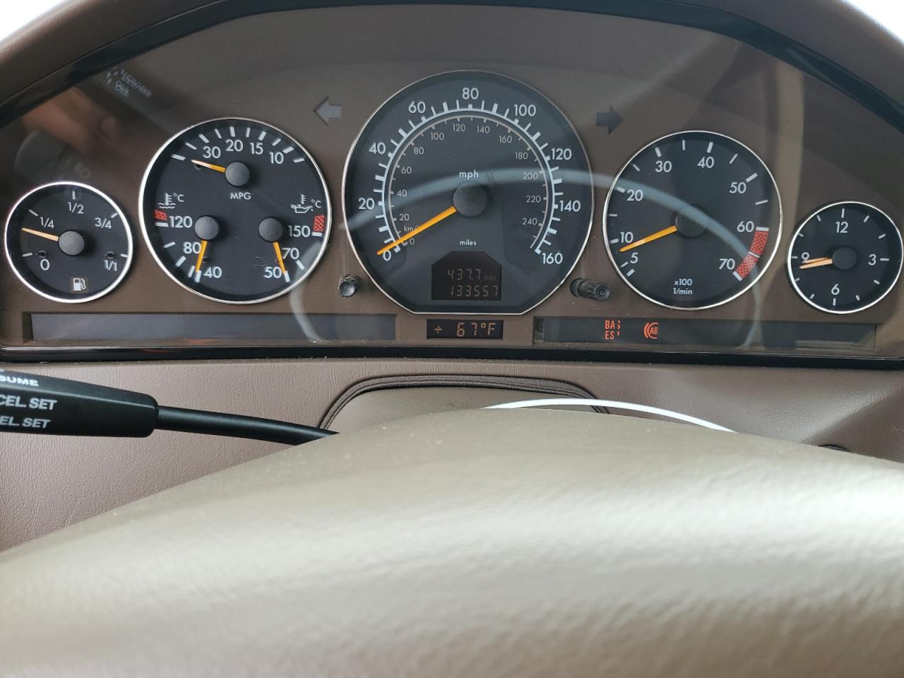1999 Mercedes-Benz Sl 500 VIN: WDBFA68F7XF180540 Lot: 82333045