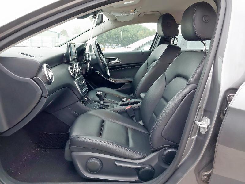 2017 MERCEDES-BENZ A CLASS A180D SE 5DR