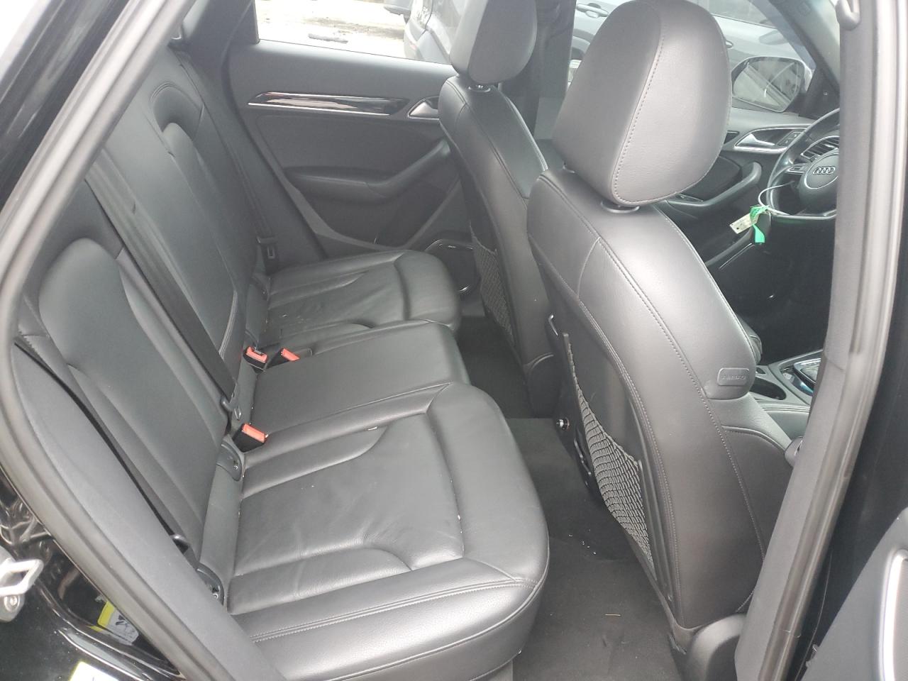 2018 Audi Q3 Spt Prem + VIN: WA1JCCFS9JR027713 Lot: 90685555