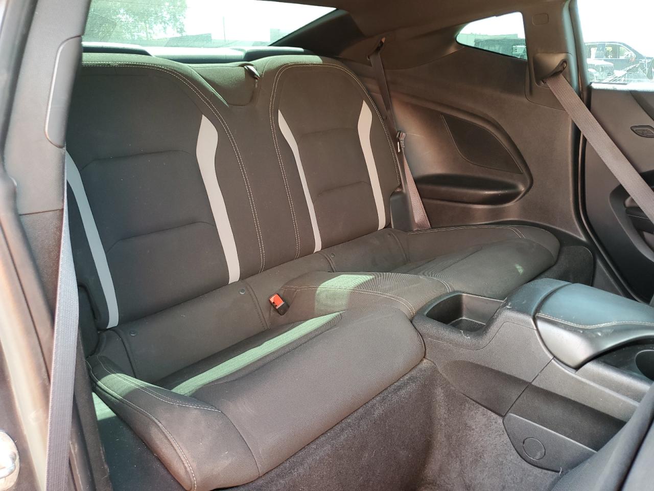 2019 Chevrolet Camaro Ls VIN: 1G1FB1RX2K0118752 Lot: 84660685