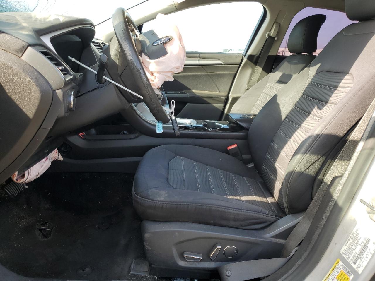 2016 Ford Fusion Se VIN: 3FA6P0H70GR319938 Lot: 85733675