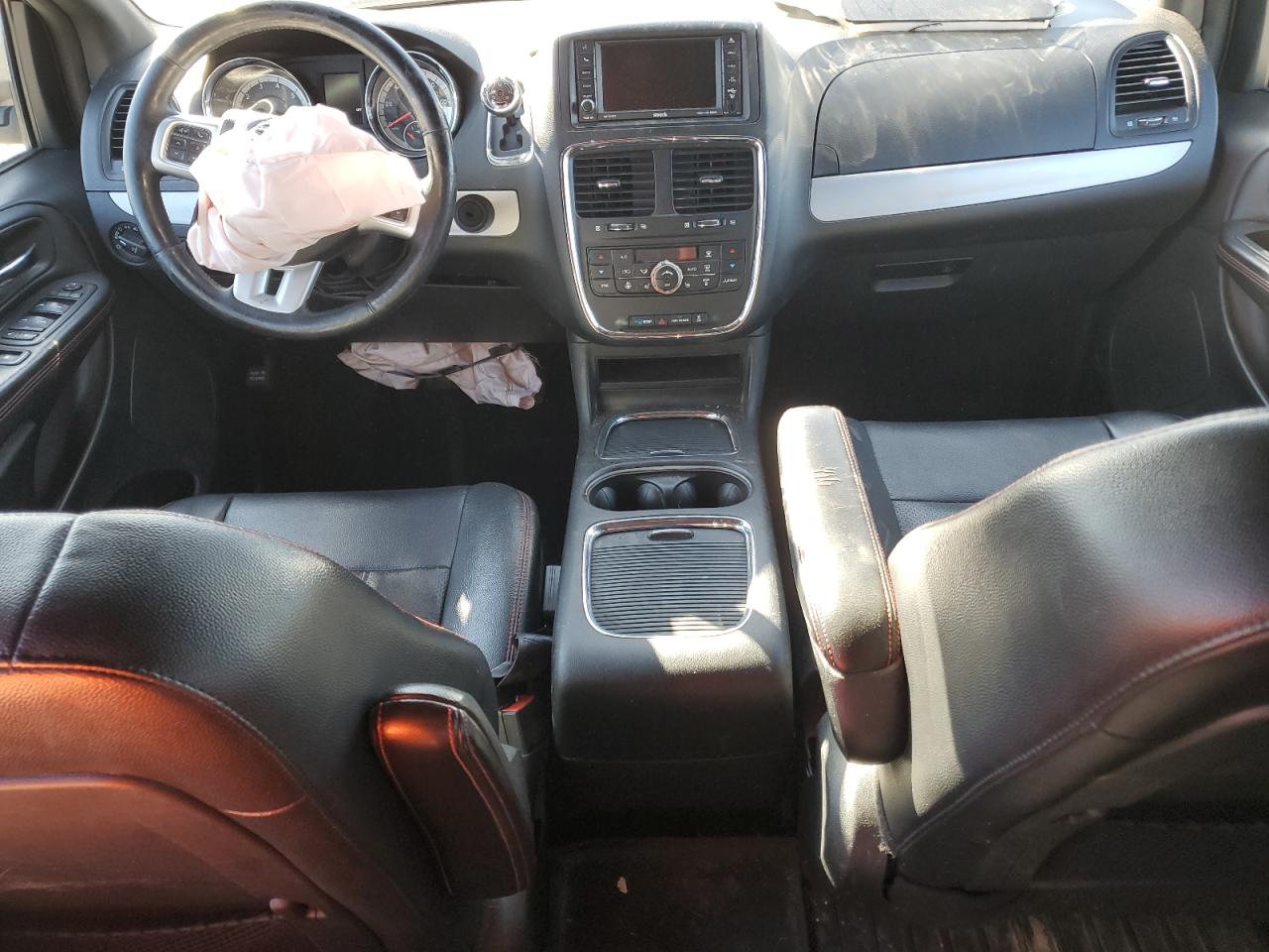 2017 Dodge Grand Caravan Gt VIN: 2C4RDGEG1HR640567 Lot: 82141955