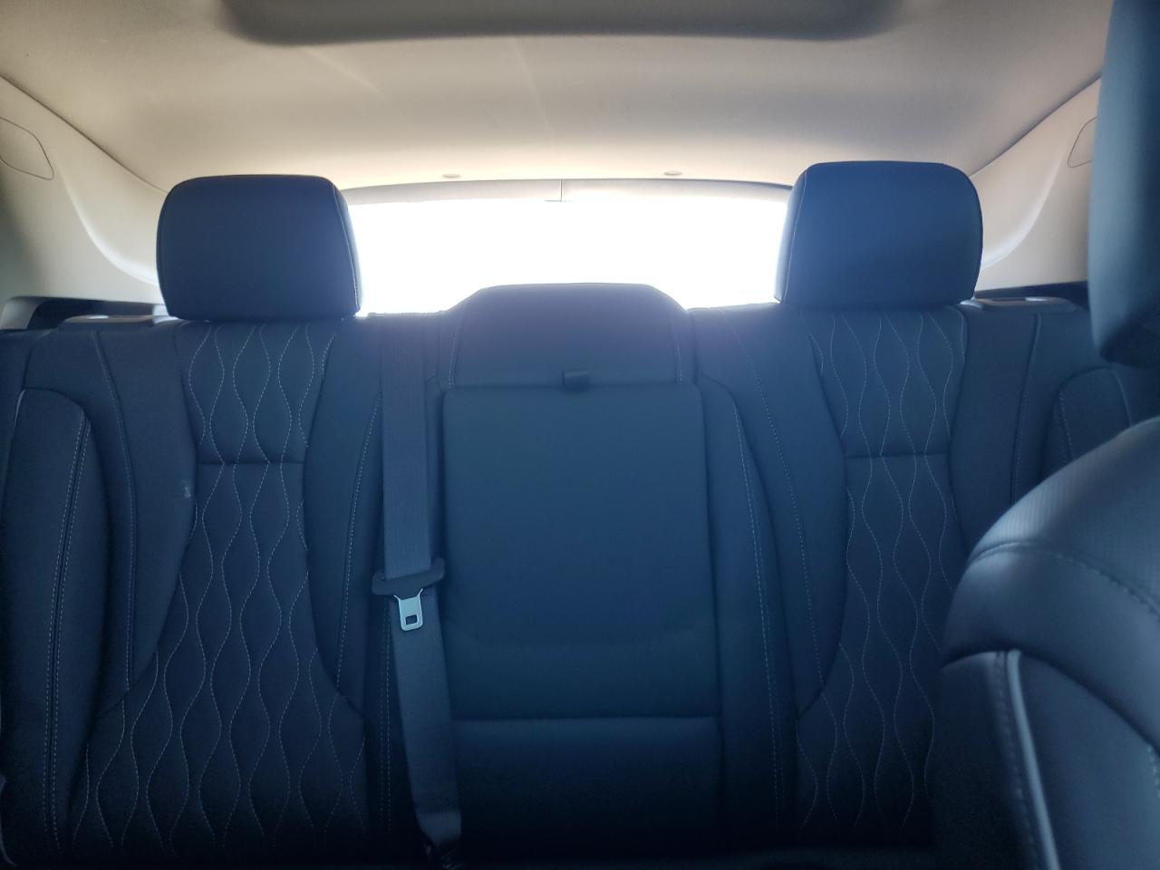 2022 Buick Envision Avenir VIN: LRBFZSR44ND070665 Lot: 82507585