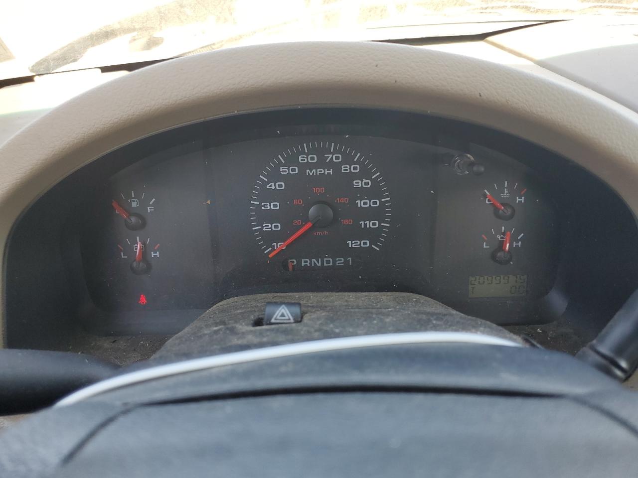 2005 Ford F150 VIN: 1FTRF12W45NA10912 Lot: 87404055