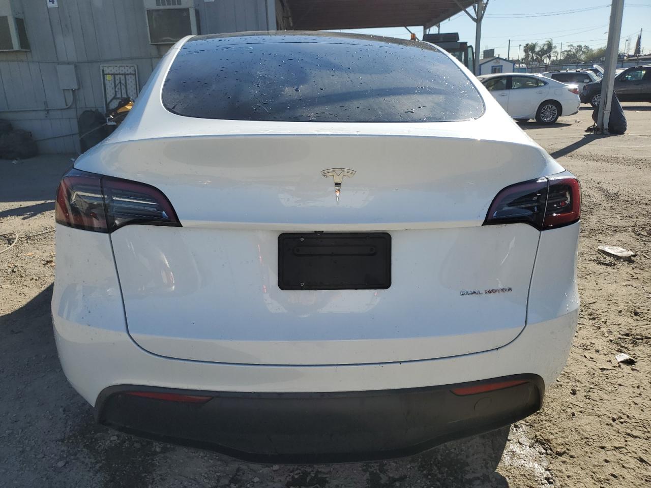2023 Tesla Model Y VIN: 7SAYGDEE6PA039407 Lot: 90672705