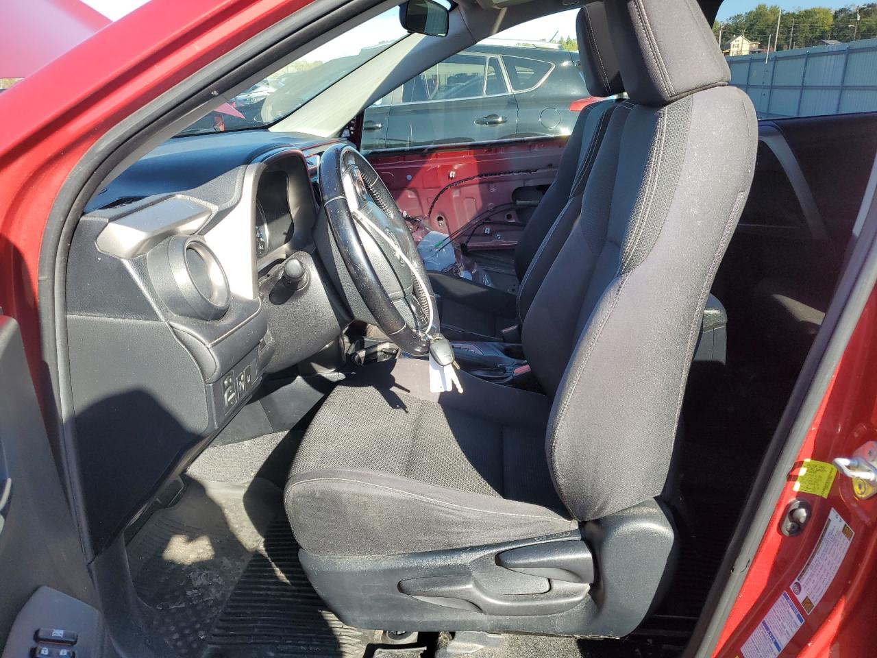 2017 Toyota Rav4 Xle VIN: JTMRFREV0HJ120188 Lot: 86244915