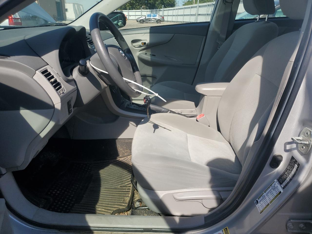 2009 Toyota Corolla Base VIN: 2T1BU40E09C146174 Lot: 81937025