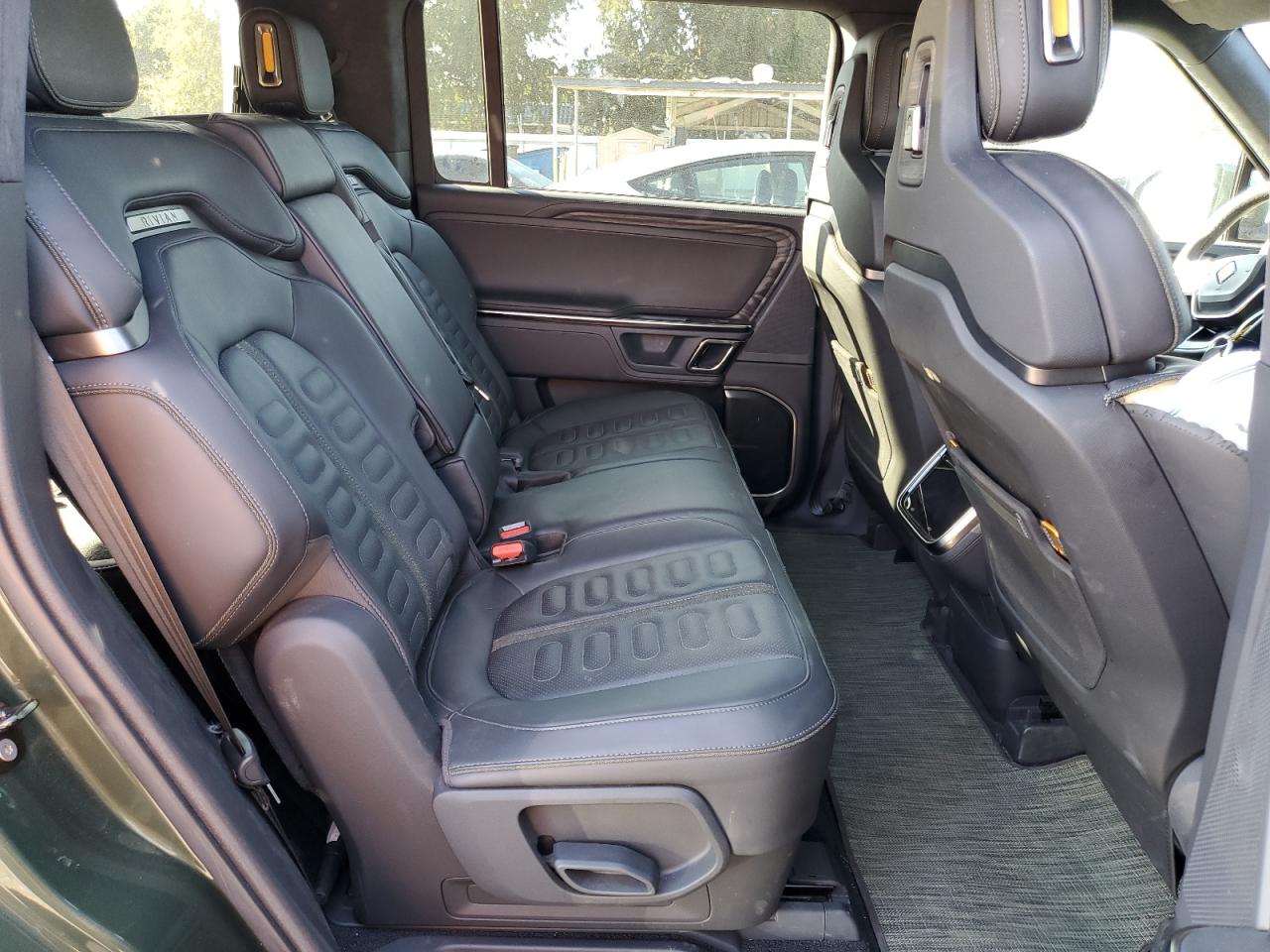 2022 Rivian R1S Launch Edition VIN: 7PDSGABL9NN001782 Lot: 85540175