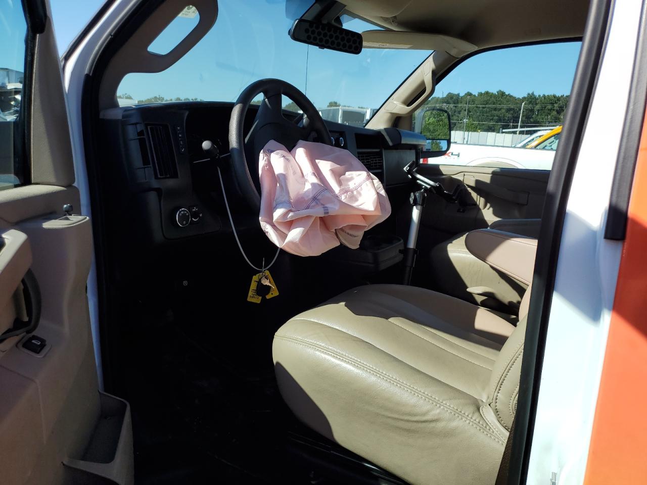 2024 Chevrolet Express G2500 VIN: 1GCWGAFP3R1289947 Lot: 85908755