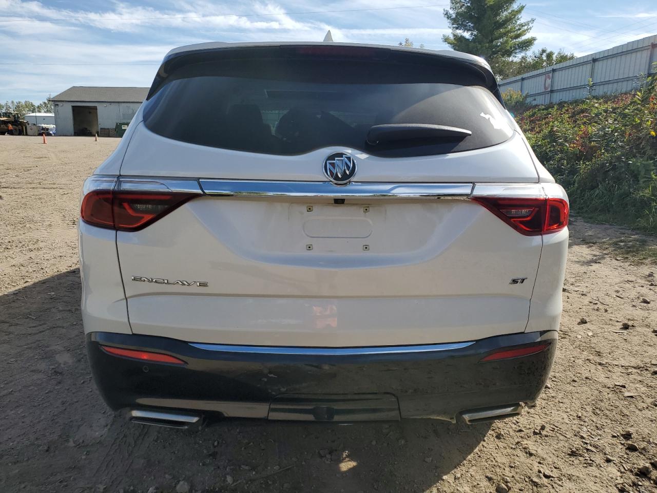 2022 Buick Enclave Essence VIN: 5GAERBKWXNJ175691 Lot: 85260895
