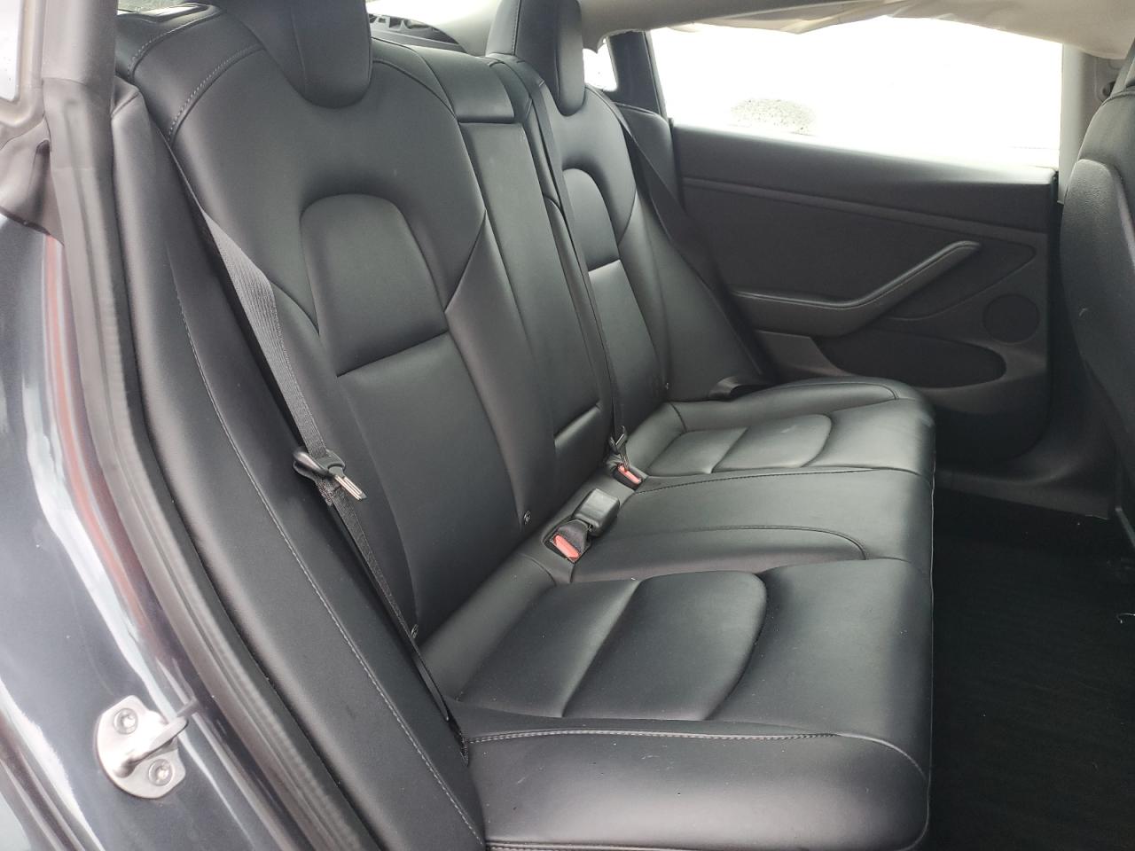 2022 Tesla Model 3 VIN: 5YJ3E1EB9NF288964 Lot: 85563245