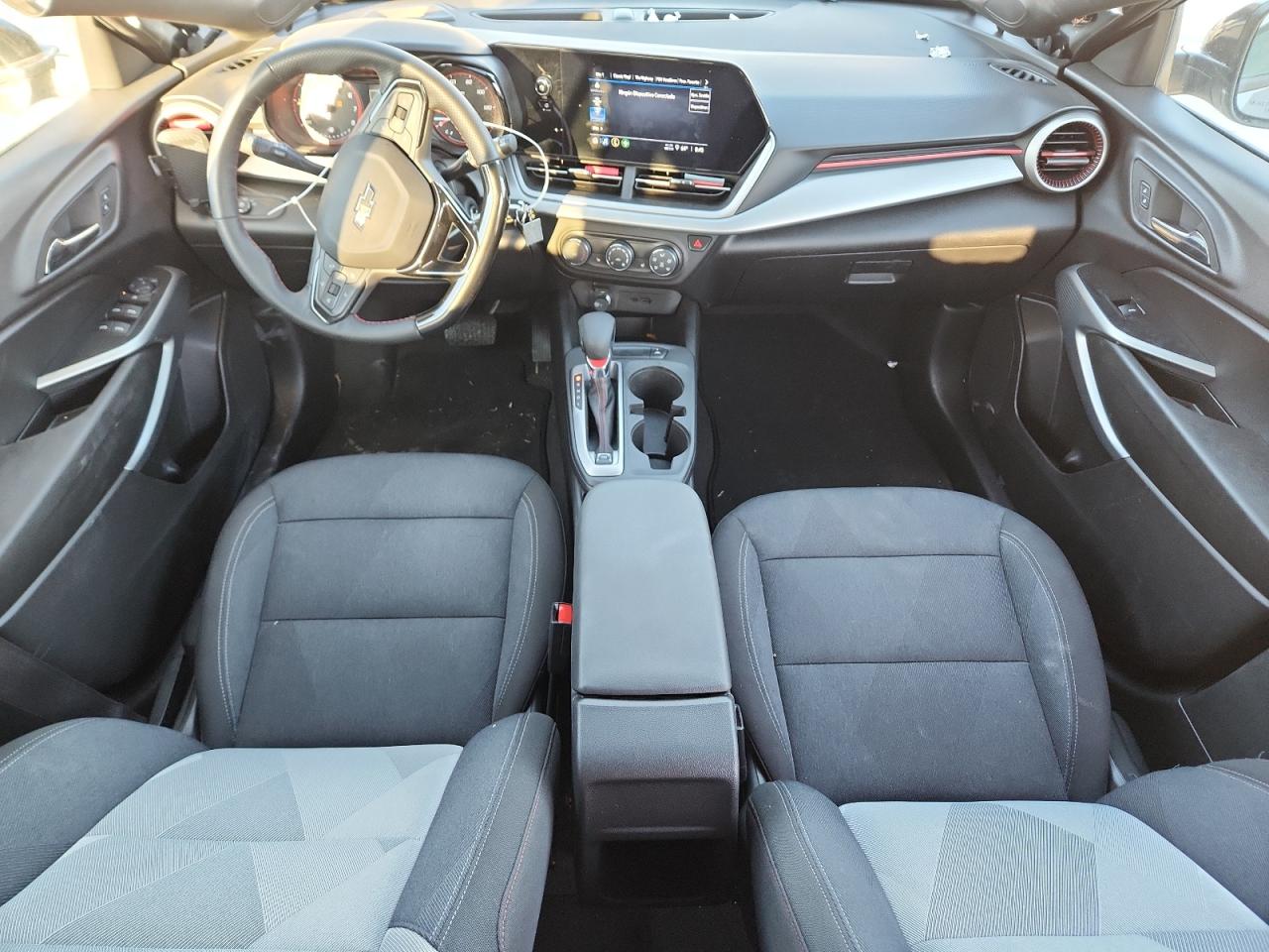 2025 Chevrolet Trax 1Rs VIN: KL77LGEP1SC328384 Lot: 87215335