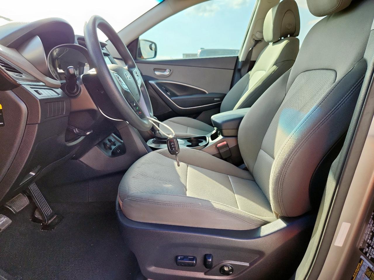 2017 Hyundai Santa Fe Sport VIN: 5XYZU3LB8HG395822 Lot: 82343055