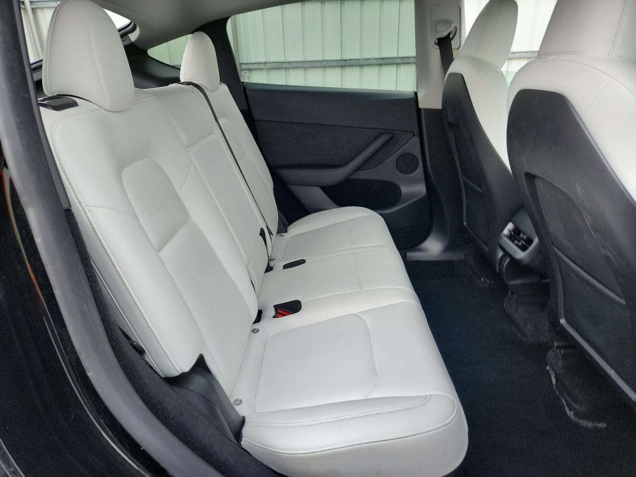 2023 Tesla Model Y VIN: 7SAYGDEF8PF918676 Lot: 82308415