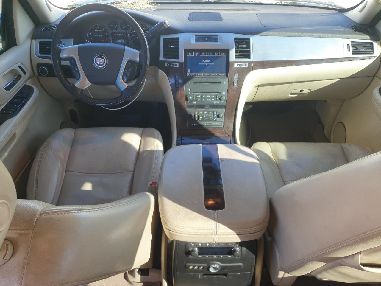 2007 Cadillac Escalade Esv VIN: 1GYFK66867R356828 Lot: 85889315