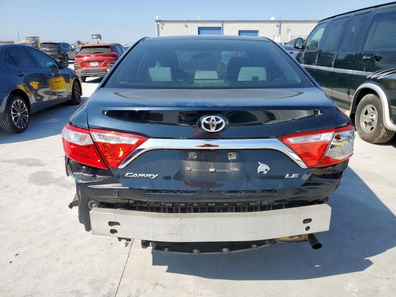 2015 Toyota Camry Le VIN: 4T4BF1FK2FR512450 Lot: 82384715