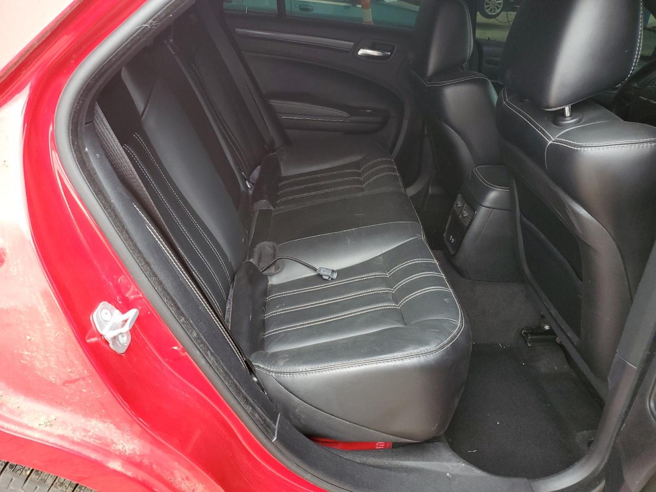 2015 Chrysler 300 S VIN: 2C3CCAGG2FH905359 Lot: 83798295