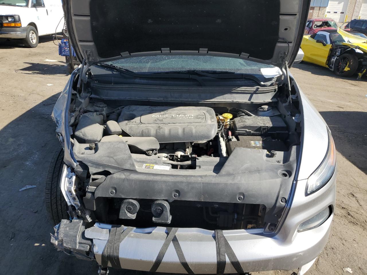 2014 Jeep Cherokee Latitude VIN: 1C4PJLCB2EW199566 Lot: 82206935