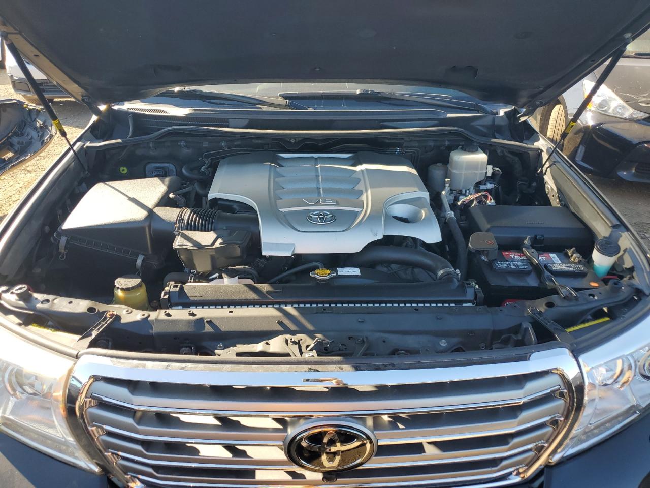 2014 Toyota Land Cruiser VIN: JTMHY7AJ1E4025954 Lot: 86082425