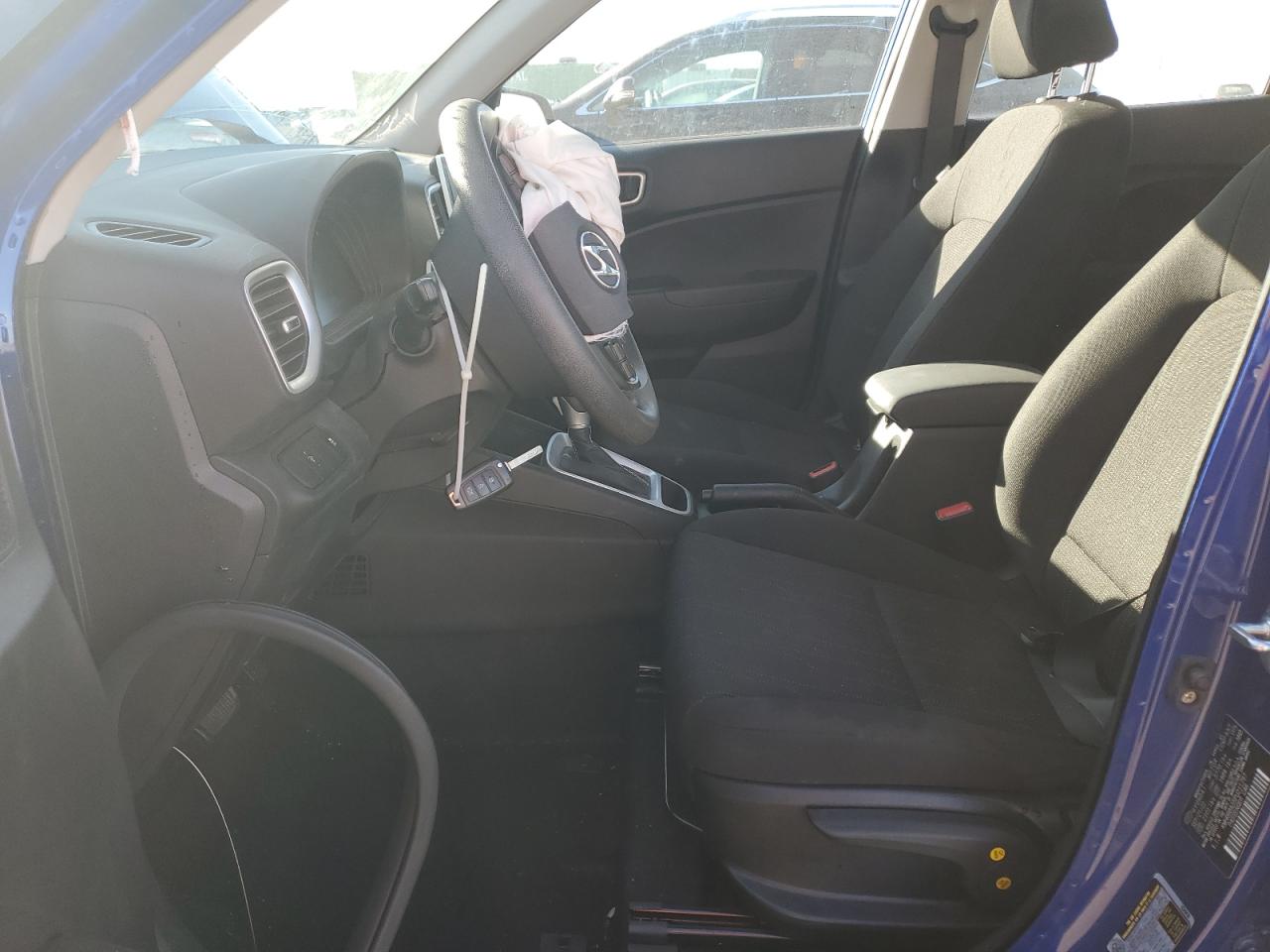 2023 Hyundai Venue Se VIN: KMHRB8A35PU211797 Lot: 82760415