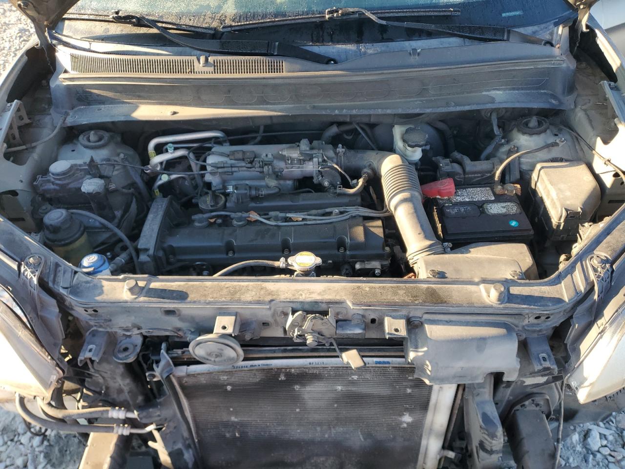 2011 Kia Soul + VIN: KNDJT2A21B7233807 Lot: 86217675