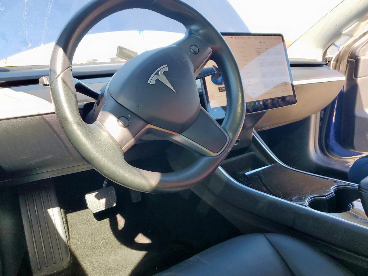 2018 Tesla Model 3 VIN: 5YJ3E1EA0JF160596 Lot: 90471335
