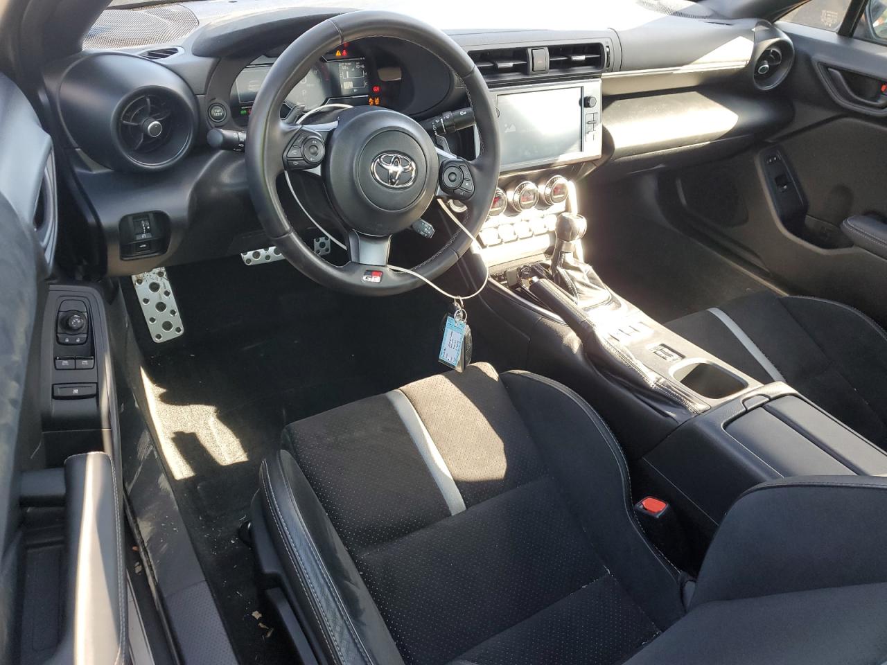 2024 Toyota Gr 86 Premium VIN: JF1ZNBE1XR8756106 Lot: 90679415