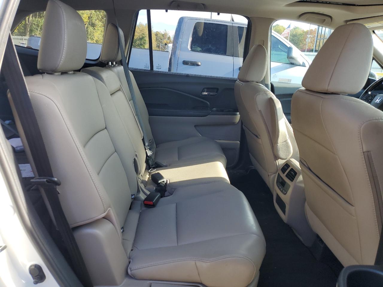 2019 Honda Pilot Exl VIN: 5FNYF6H58KB063310 Lot: 89847935