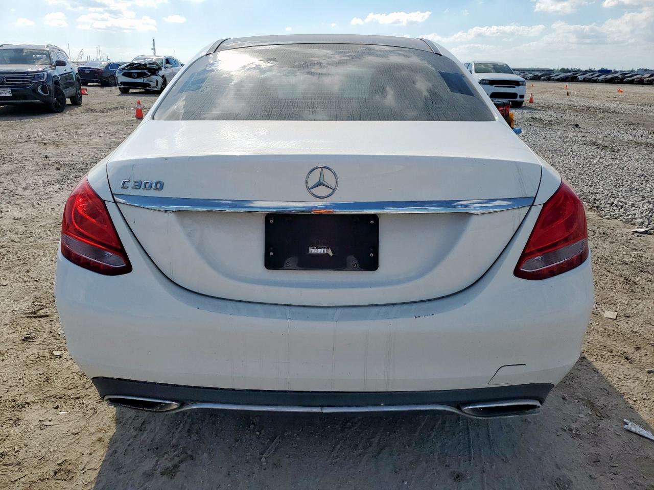 2015 Mercedes-Benz C 300 VIN: 55SWF4JB6FU056503 Lot: 86190245