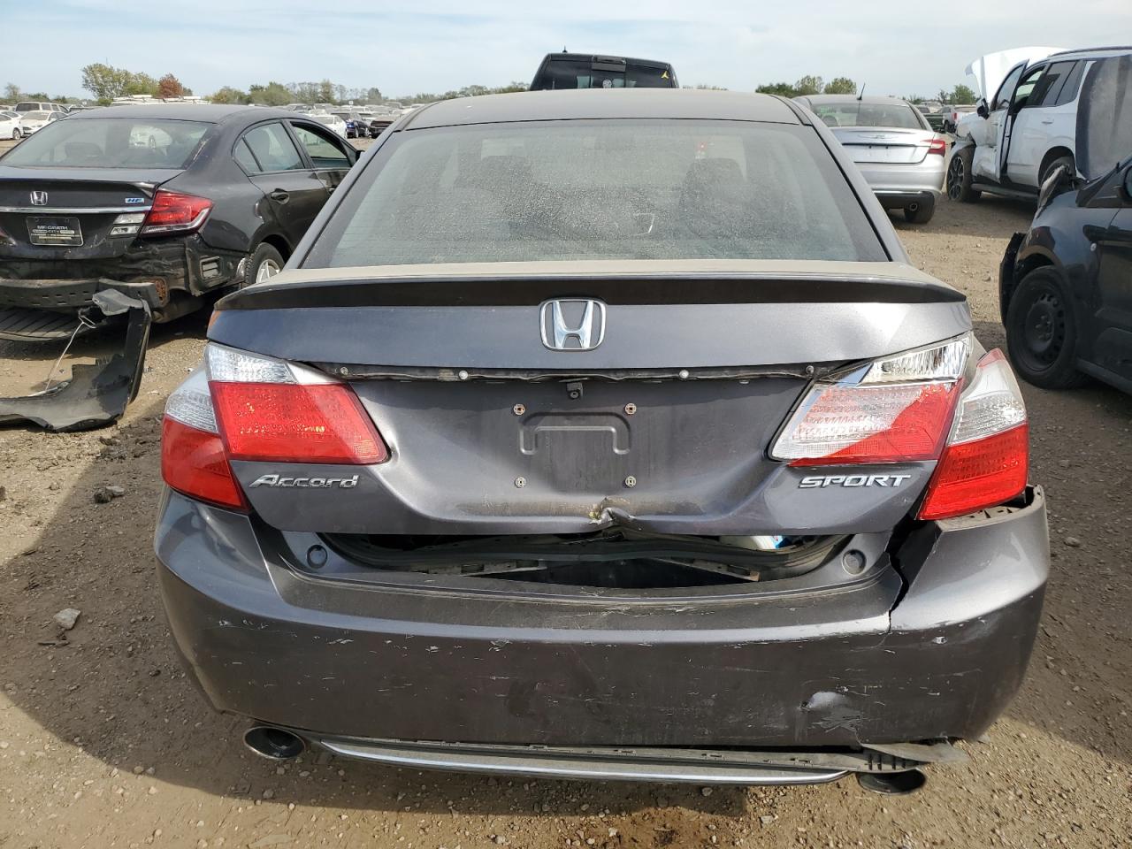 2015 Honda Accord Sport VIN: 1HGCR2E59FA035062 Lot: 81943125